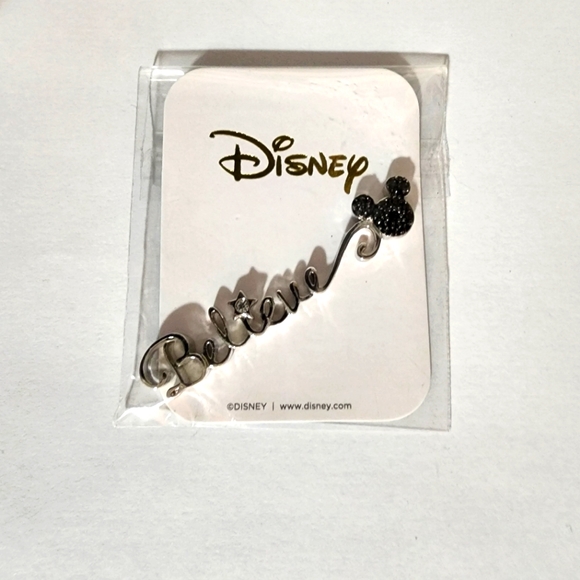 *SOLD* Origami Owl Disney Mickey "Believe" Silver Vertical Bar Window Shelf NEW - Picture 2 of 4